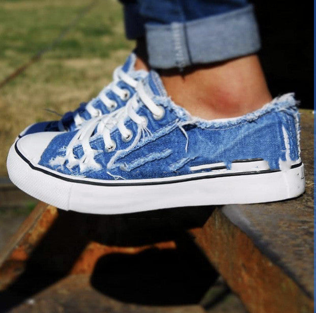Hendrika - Shoes I Canvas shoes with laces