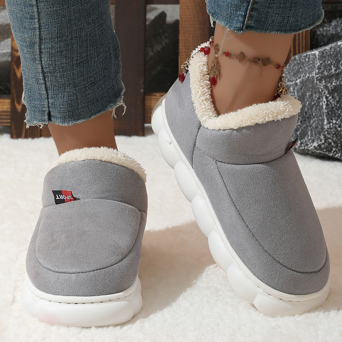 Sofie - Comfortable fur slippers