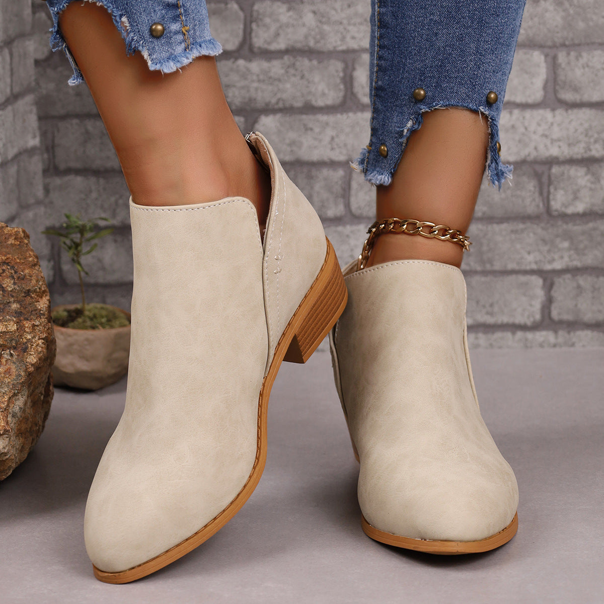 Iris - Trendy ladies ankle boots