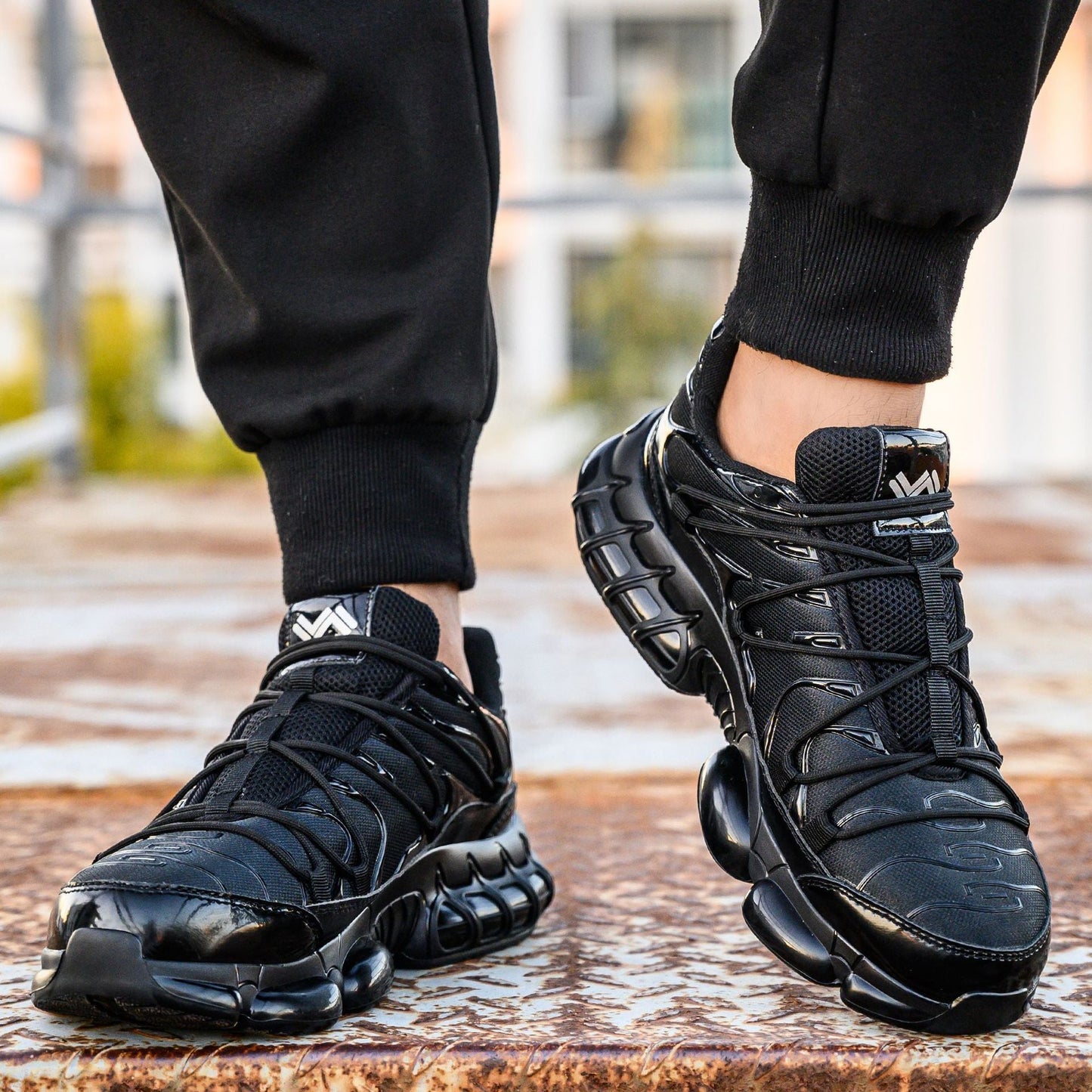 Milo - Comfortable Safety Shoes with Steel Toe Cap
