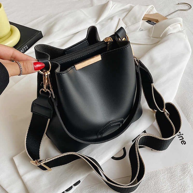 Bella - Stylish Premium Leather Shoulder Bag