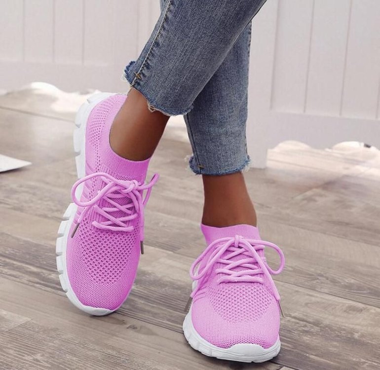 Comfortable orthopaedic trainers