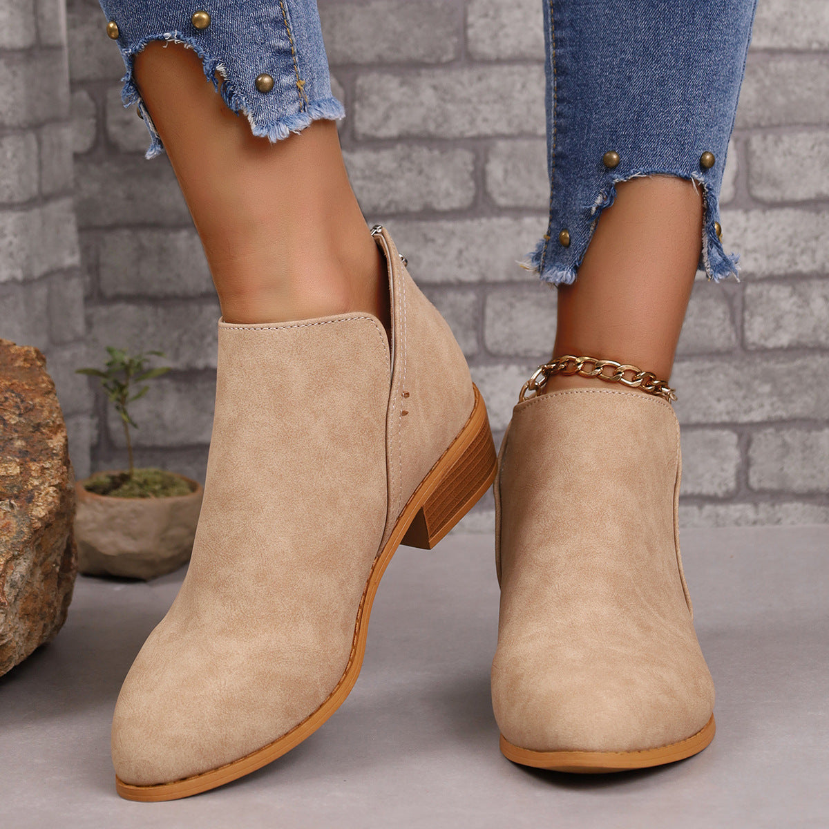 Iris - Trendy ladies ankle boots