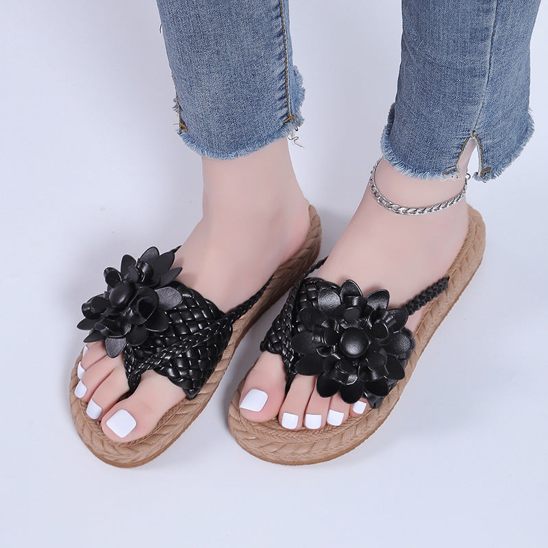 Rouge - Women's sandals with thick outsole and large flower on the strap