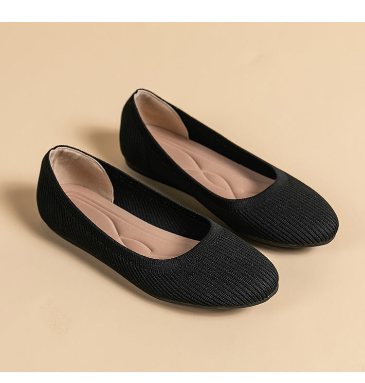 Vera - Well-fitting plain closed shoes