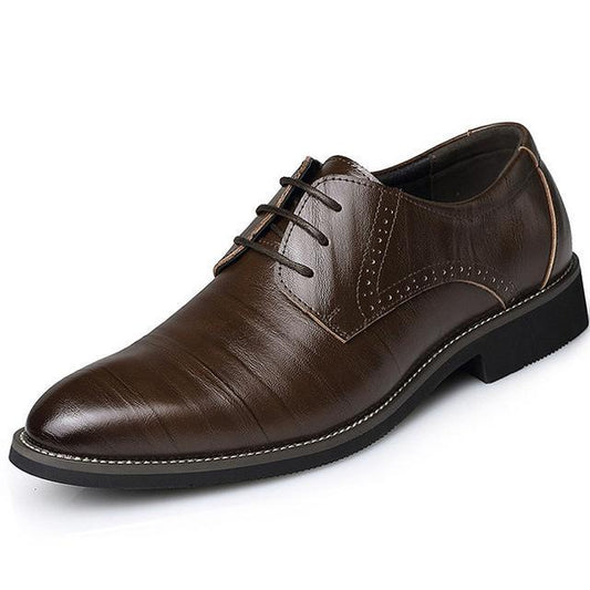 Lennard - Stylish Men's Lace-Up Shoes with Brogue Details